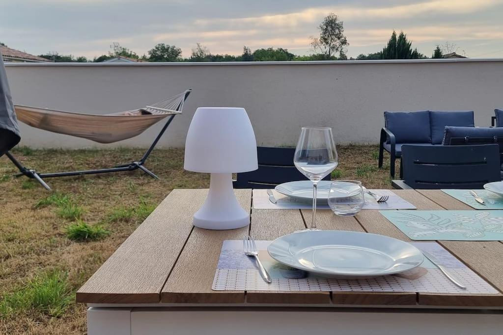 Maison Au Calme Entre Collegues Ou Famille - La Boheme - Saint-Seurin-sur-l'Isle Buitenkant foto